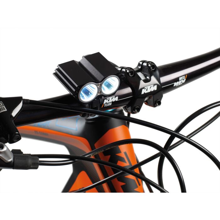 Barbieri svijetlo  2 LED bijelo 2.000 lumena, 4 funkcije